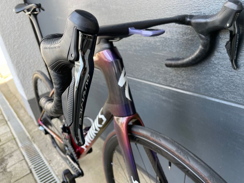 Used Specialized Tarmac Shimano Dura Ace Di2 2024 Road & Gravel, Purple — image 3 of 5