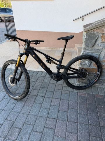 Used Rotwild R.E375 PRO 2022 2022 Mountainbike, Black, 29 — image 1 of 10