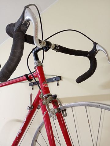 Used Legnano Custom Shimano Altus 1980 Road & Gravel, Red — image 2 of 9