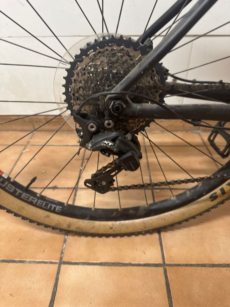 Trek Procaliber 8 2018 2018 Mountainbike usato, Nero — immagine 3 di 4