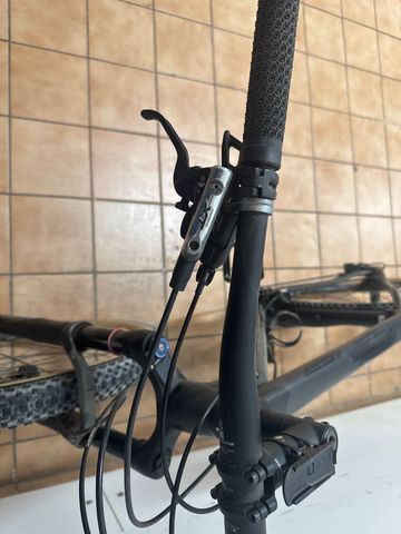 Trek Procaliber 8 2018 2018 Mountainbike usato, Nero — immagine 4 di 4