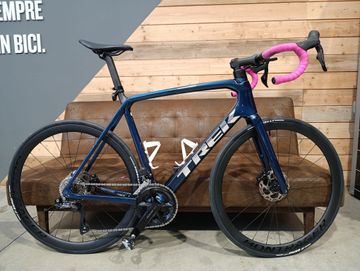 Brugt Trek Emonda Shimano 105 Di2 2024 Road & Gravel