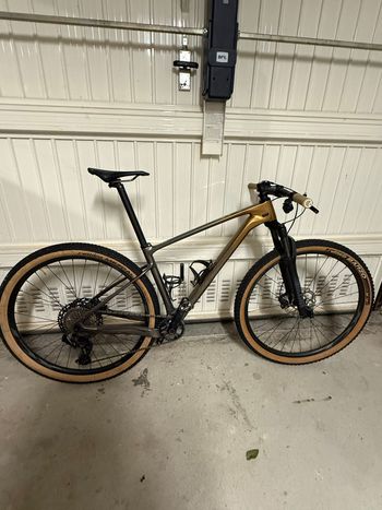 Giant, Xtc SRAM GX Eagle AXS