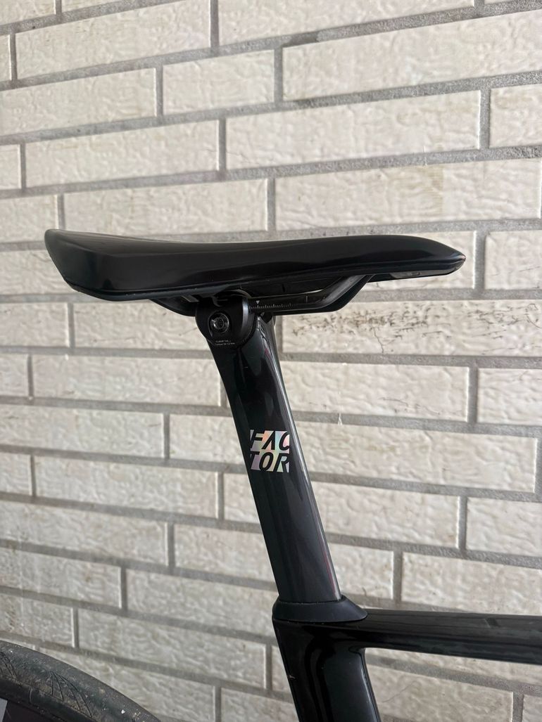 Used Factor OSTRO VAM - Frameset Premium 2024 Frameset 2024 Road & Gravel, Black — image 2 of 6