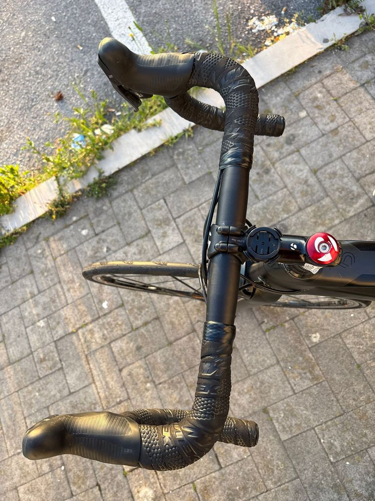 Used Trek Madone SRAM Force 2017 Road & Gravel, Black — image 2 of 5