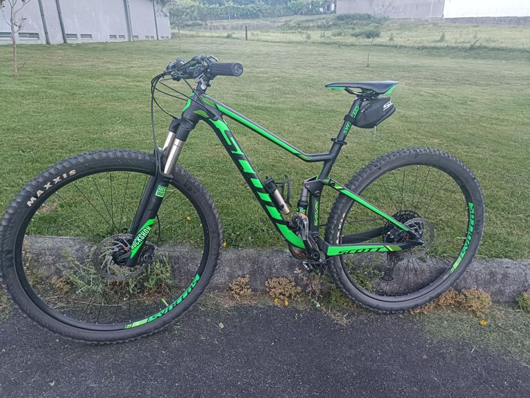 Used Scott Spark 960 2017 2017 Mountainbike, Verde — image 1 of 3