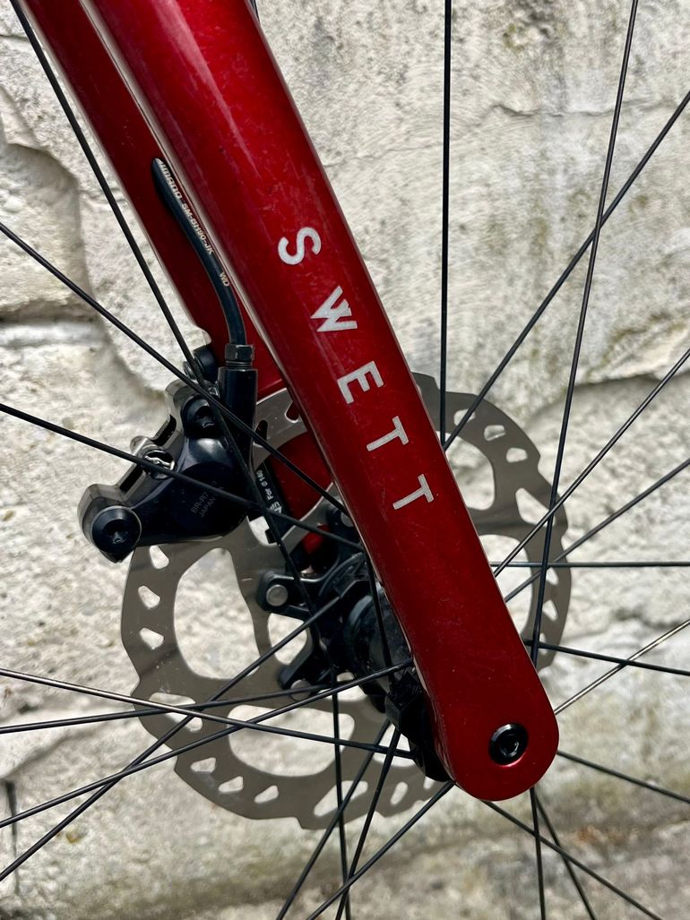 Used Swett Custom Cycles Clermont Endurance Racefiets 105 2026 2026 Road & Gravel, Red — image 3 of 5