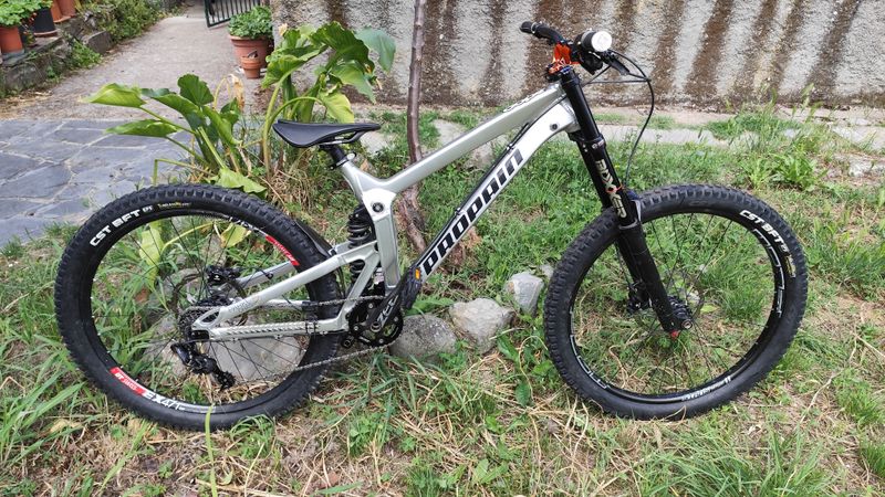 Used Propain Rage SRAM GX 2019 Mountainbike, Light Gray — image 1 of 7