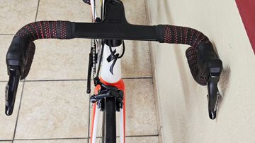 Used Specialized Tarmac SRAM Red eTap AXS 2018 Road & Gravel, White — image 6 of 8