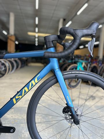 Brugt Isaac Boson Di2 Carbon 2024 Road & Gravel — billede 6 af 24