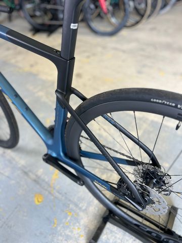 Brugt Isaac Boson Di2 Carbon 2024 Road & Gravel — billede 23 af 24