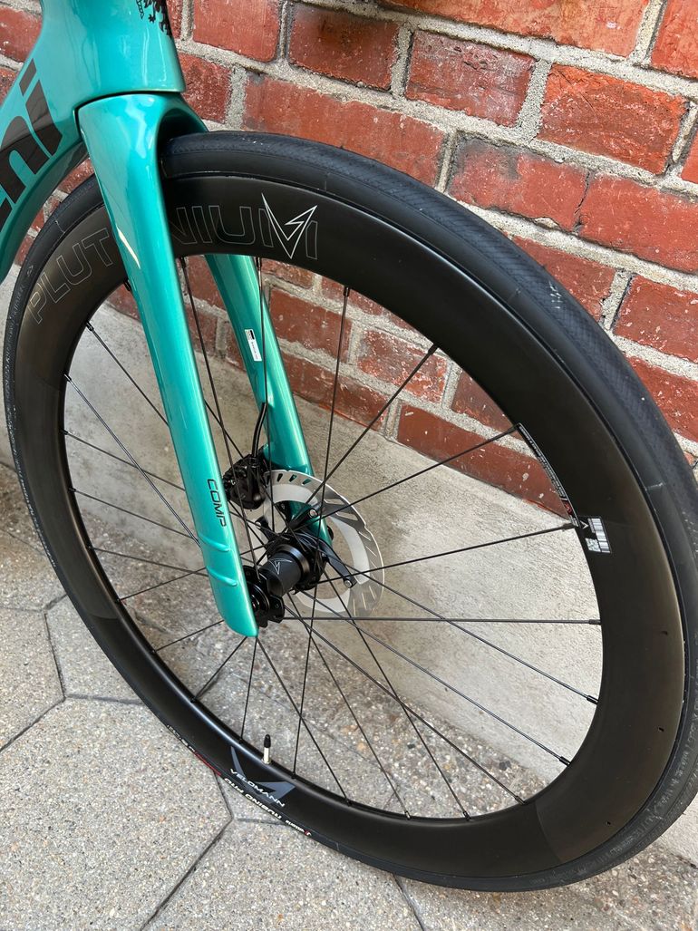Used Bianchi Oltre Shimano Ultegra Di2 2026 Road & Gravel — image 4 of 17
