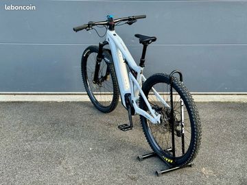 Used Focus THRON² 6.7 2022 Mountainbike, Light Gray — image 6 of 18