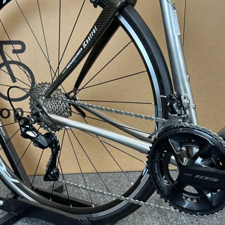 Used Airborne Airborne Titanium Road Bike - 11-speed Shimano 105 (52cm) 2003 Road & Gravel, Light Gray — image 6 of 8