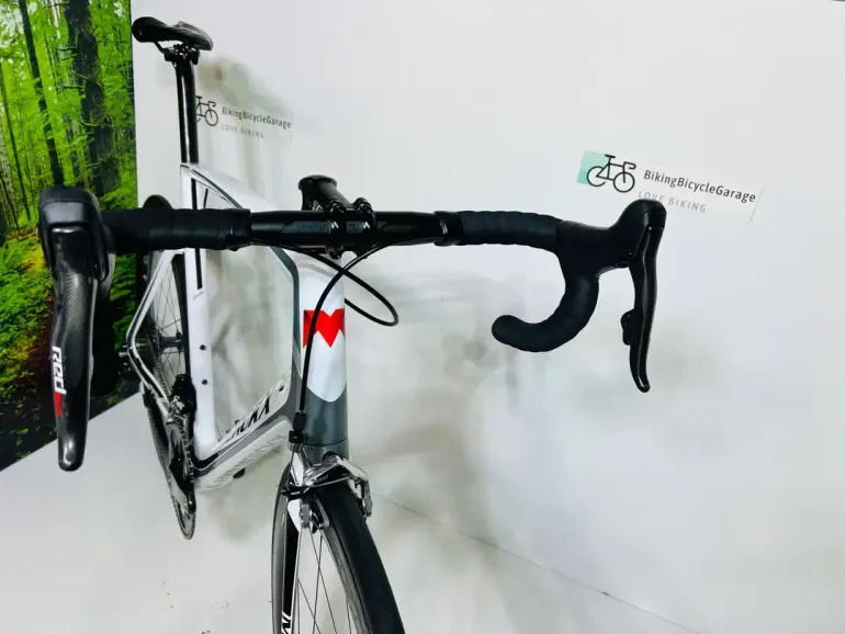 Used Eddy Merckx Eddy Merckx San Remo 76 - SRAM RED ETAP 11-Speed  2017 (61cm) 2017 Road & Gravel, White — image 3 of 7