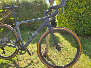 Brugt Canyon Grail CF SL 8 2024 2024 Road & Gravel — billede 2 af 3