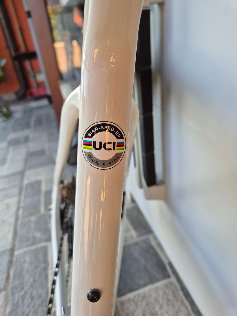 Used Bianchi Sprint 105 2025 2025 Road & Gravel, Weiß — image 6 of 9