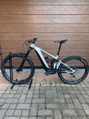 Used Giant Reign E+ 3 2024 2024 Mountainbike, Light Gray, 29 — image 2 of 11