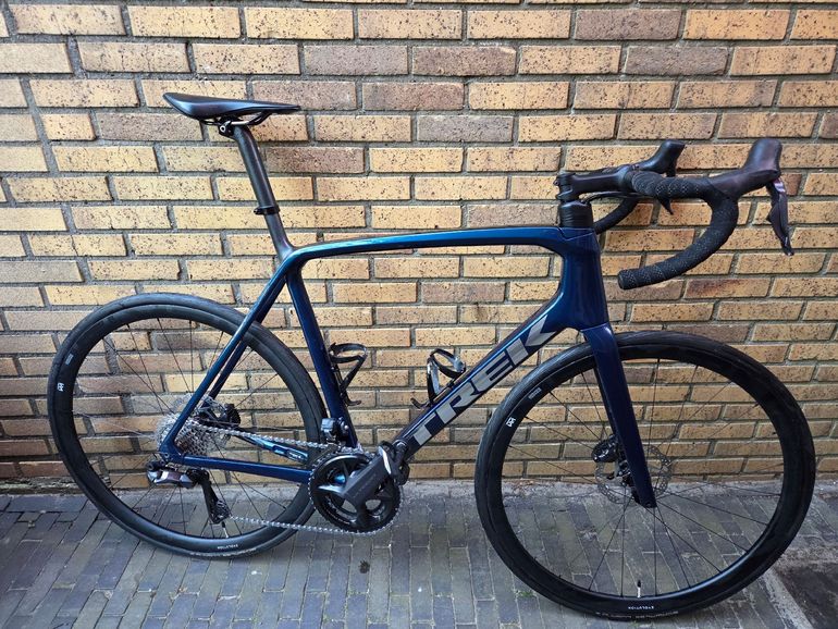 Used Trek Émonda SL 7 2023 2023 Road & Gravel — image 1 of 15