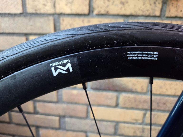 Used Trek Émonda SL 7 2023 2023 Road & Gravel — image 11 of 15