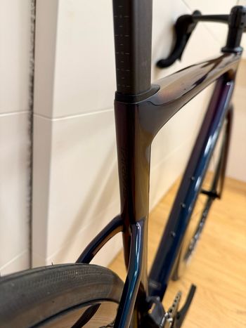 Used Specialized S-Works Tarmac SL8 - Shimano Dura-Ace Di2 2026 2026 Road & Gravel — image 7 of 20