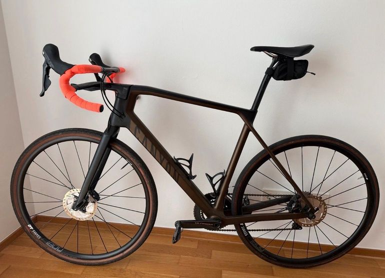 Used Canyon Grail CF SL 8.0 2018 2018 Road & Gravel, Schwarz — image 1 of 6
