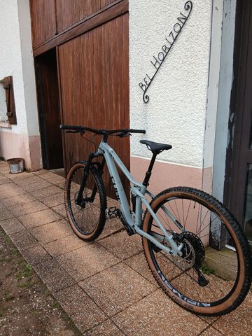 Käytetty CUBE STEREO ONE22 PRO 2022 2022 Mountainbike — kuva 2 / 5