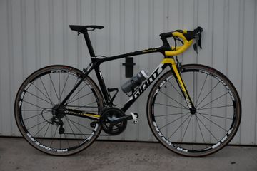 Giant TCR Advanced 3 2016 2016 Road & Gravel d'occasion — image 1 sur 5