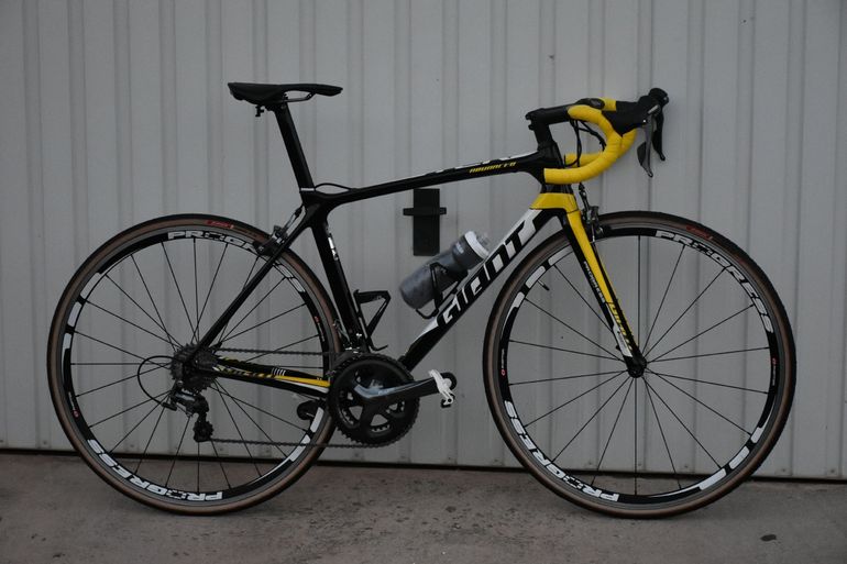 Used Giant TCR Advanced 3 2016 2016 Road & Gravel, Nero — image 1 of 5