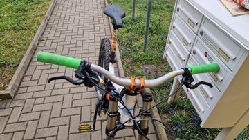 Used Yt tues Custom Shimano Saint 2014 Mountainbike, White — image 5 of 13