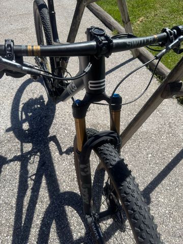 Použité ARC 8 Custom Shimano XTR 2025 Mountainbike — obrázek 5 z 7