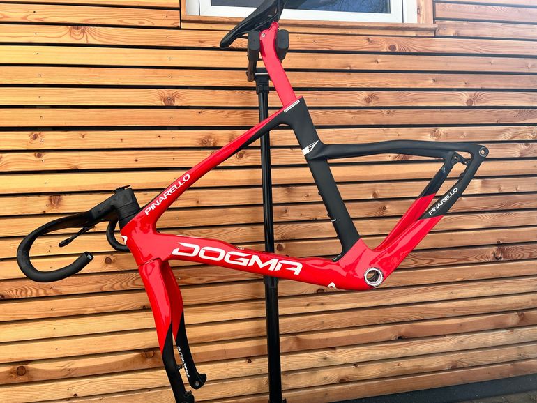Used Pinarello DOGMA F RED ETAP AXS Disc 2024 Frameset 2024 Road & Gravel, Red — image 2 of 8