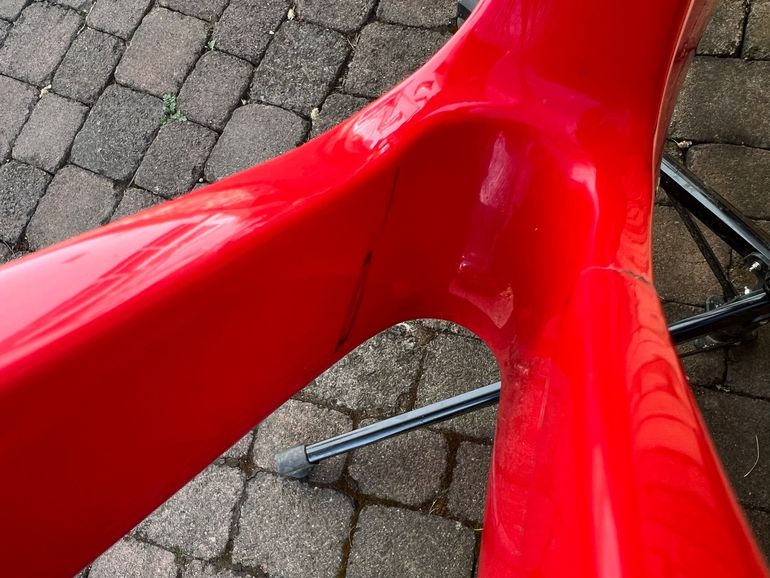 Used Pinarello DOGMA F RED ETAP AXS Disc 2024 Frameset 2024 Road & Gravel, Red — image 7 of 8
