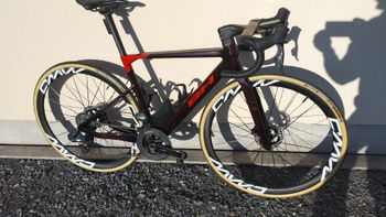 BH Bikes, Ultralight SRAM Force eTap AXS