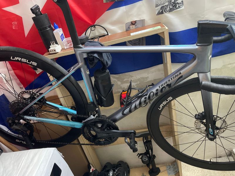Used Wilier Cento10 SL - SHIMANO 105 Di2 2024 2024 Road & Gravel