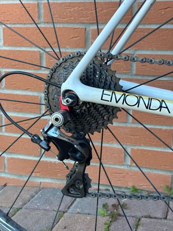 Used Trek Émonda SLR 8 H1 2016 2016 Road & Gravel, White — image 4 of 9