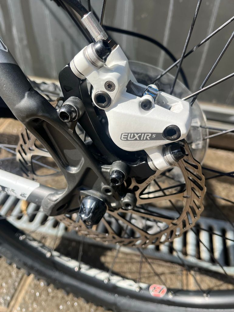 Used Trek 6700 2011 2011 Mountainbike, White, 26 — image 13 of 18
