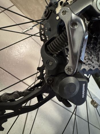 Used Giant Revolt E+ Pro 2020 2020 Road & Gravel, Green — image 7 of 7