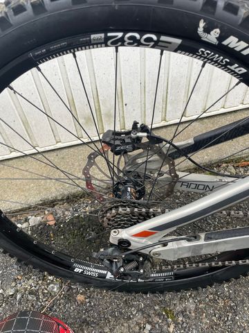 Used Radon Swoop SRAM X01 Eagle 2016 Mountainbike, Light Gray, 27.5 (650B) — image 25 of 28