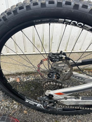 Used Radon Swoop SRAM X01 Eagle 2016 Mountainbike, Light Gray, 27.5 (650B) — image 26 of 28