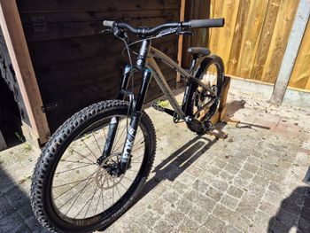 Dartmoor, Primal Shimano Deore