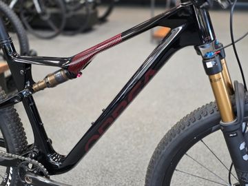 Brugt Orbea OIZ M-PRO 2024 2024 MTB