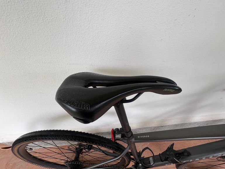 Used Specialized Diverge E5 2023 2023 Road & Gravel — image 7 of 7
