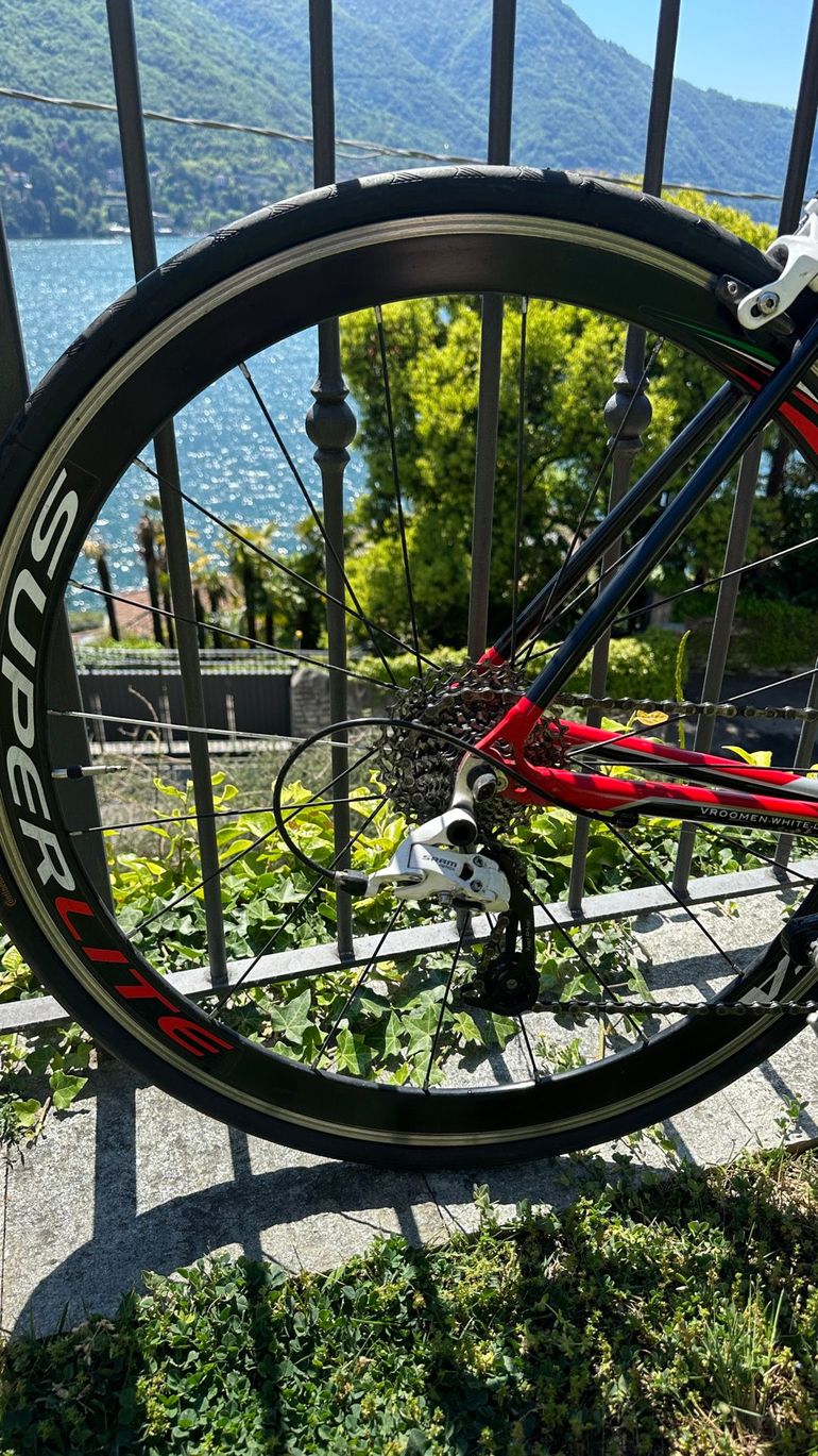 Used Cervélo Cervélo Custom SRAM Apex 2011 Road & Gravel — image 3 of 8