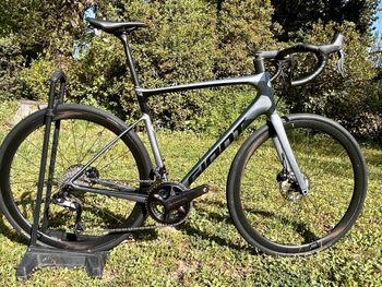 Giant, Giant Defy Advanced Pro 1