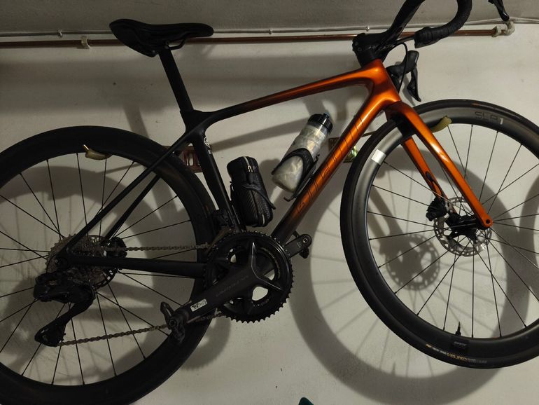 Used Giant TCR Advanced Pro Disc 0 Ultegra Di2 2022 2022 Road & Gravel — image 2 of 4