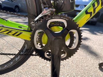 Specialized Tarmac Expert Disc 2017 2017 Road & Gravel usato, Verde — immagine 6 di 10