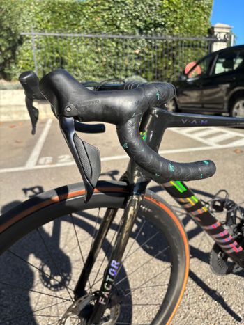 Used Factor O2 - Shimano Ultegra 2026 2026 Road & Gravel, Negro — image 6 of 8