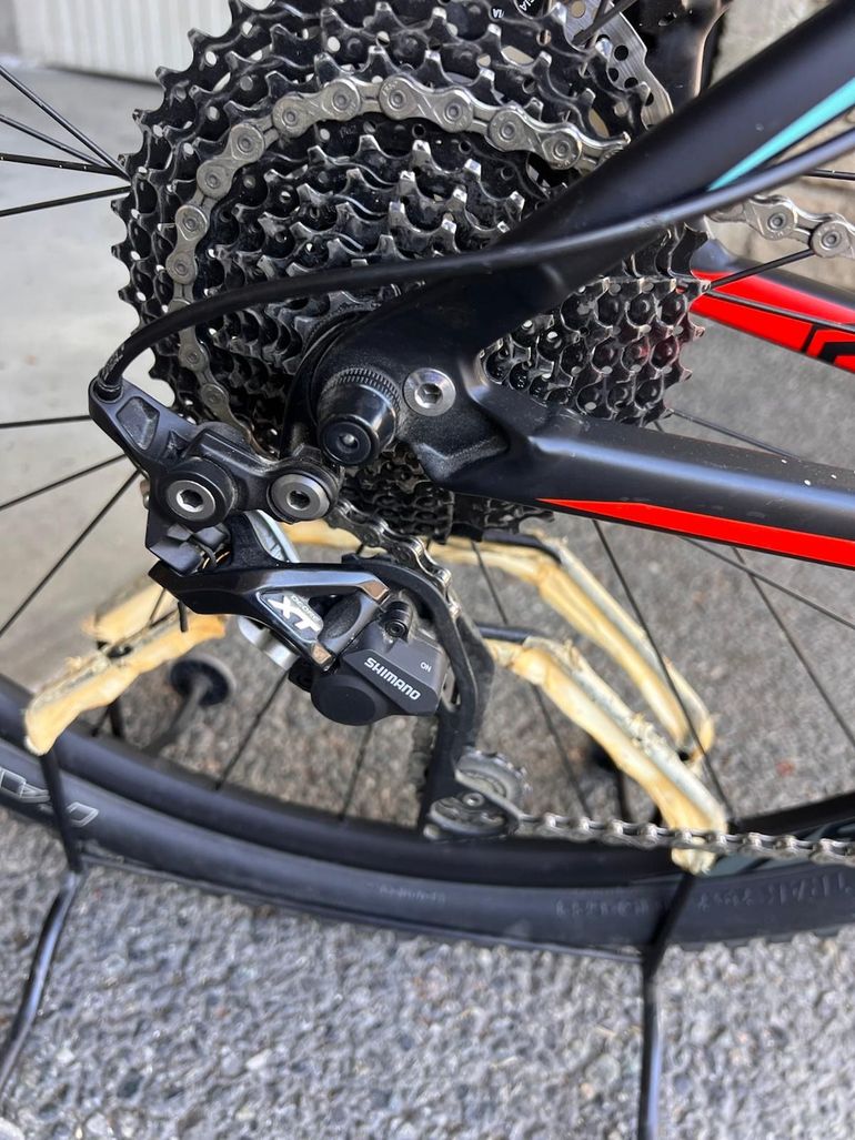 Used Specialized Crave Expert 29 2016 2016 Mountainbike, Schwarz, 29 — image 8 of 14