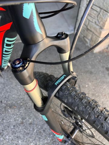 Použité Specialized Crave Expert 29 2016 2016 Mountainbike — obrázek 4 z 14